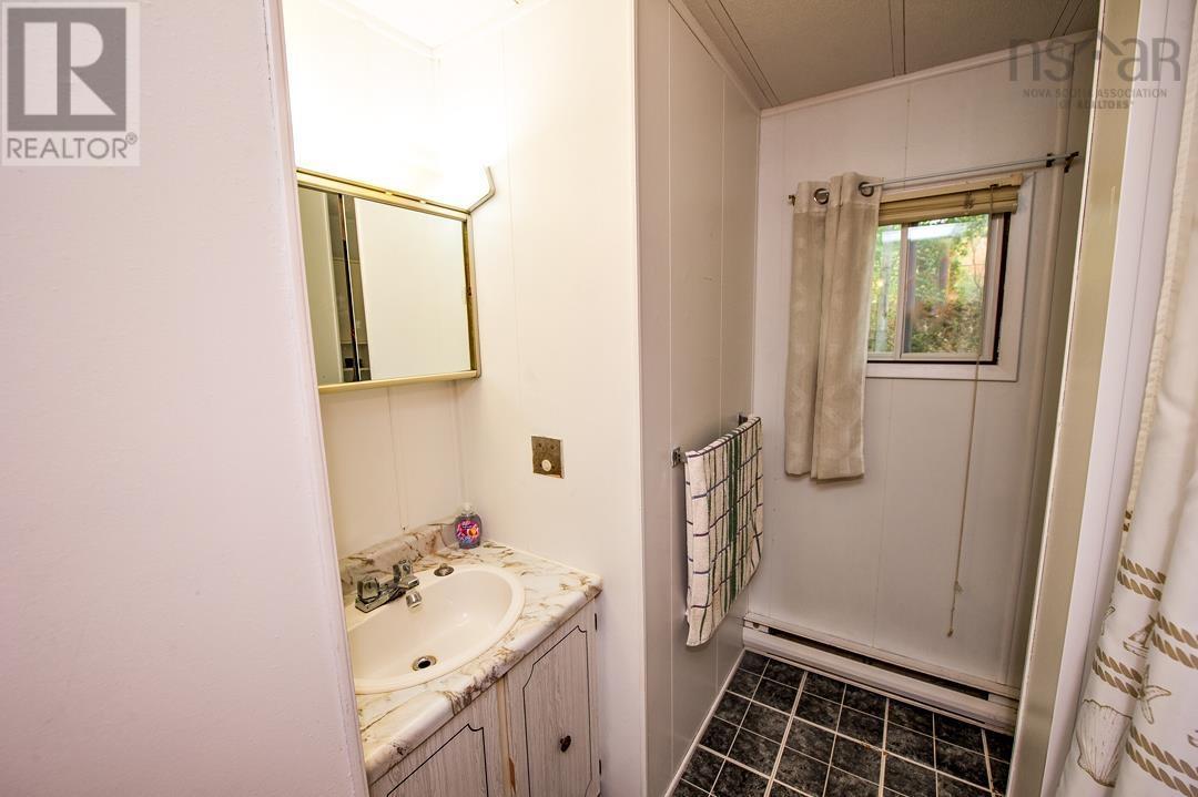 386 Rocky Lake Drive, Bedford, Nova Scotia  B4A 2T5 - Photo 24 - 202526110