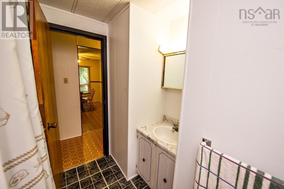 386 Rocky Lake Drive, Bedford, Nova Scotia  B4A 2T5 - Photo 25 - 202526110