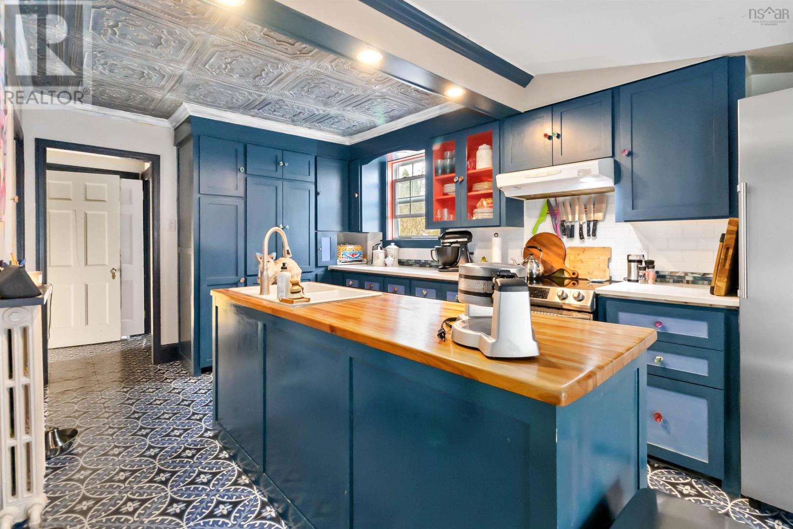 119 Alexandra Avenue, Bridgewater, Nova Scotia  B4V 1H5 - Photo 9 - 202526114