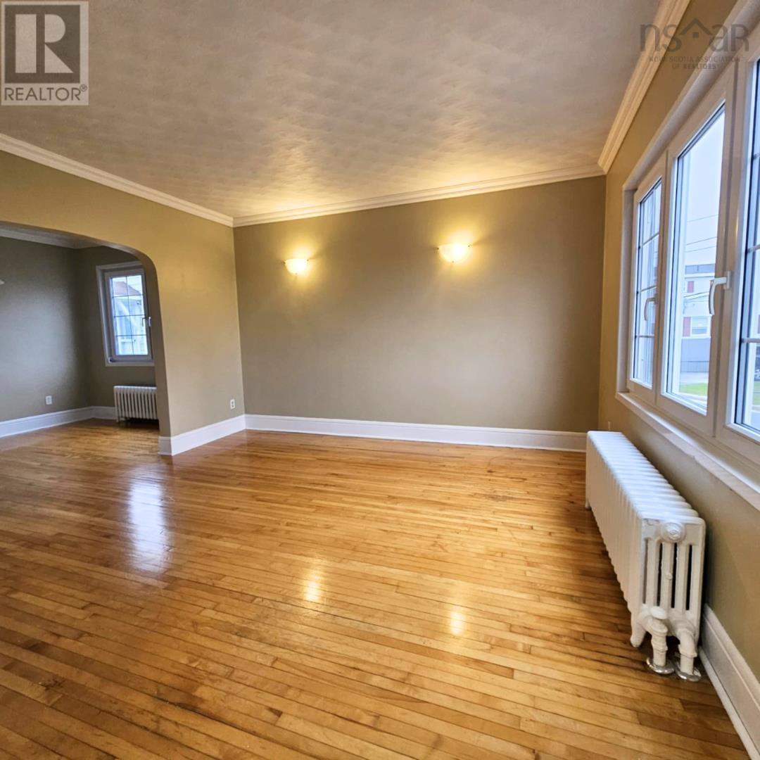 97 Fisher Street, Sydney, Nova Scotia  B1N 1R2 - Photo 13 - 202526125