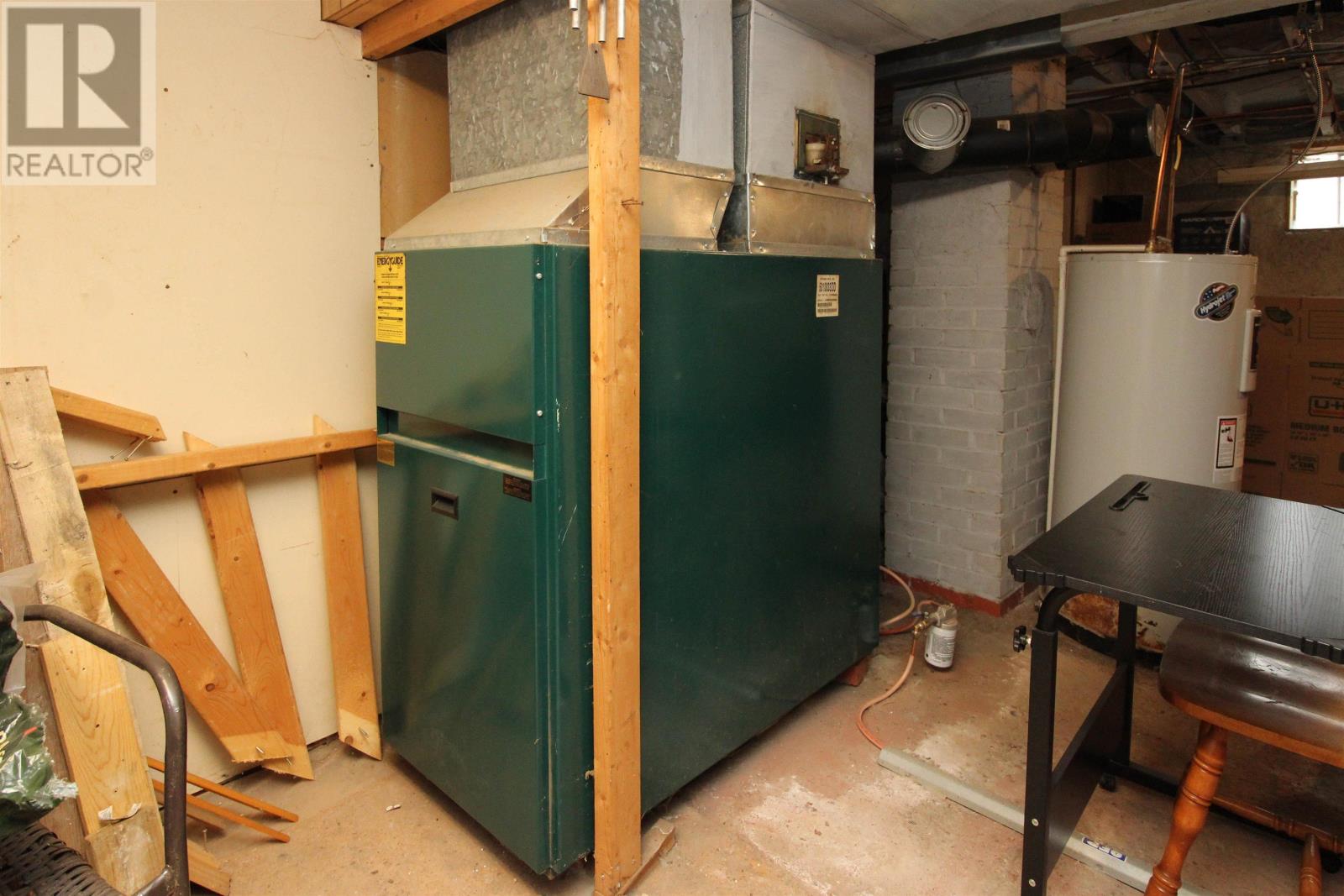 8 Belgrave Terrace, Truro, Nova Scotia  B2N 2G4 - Photo 32 - 202526134