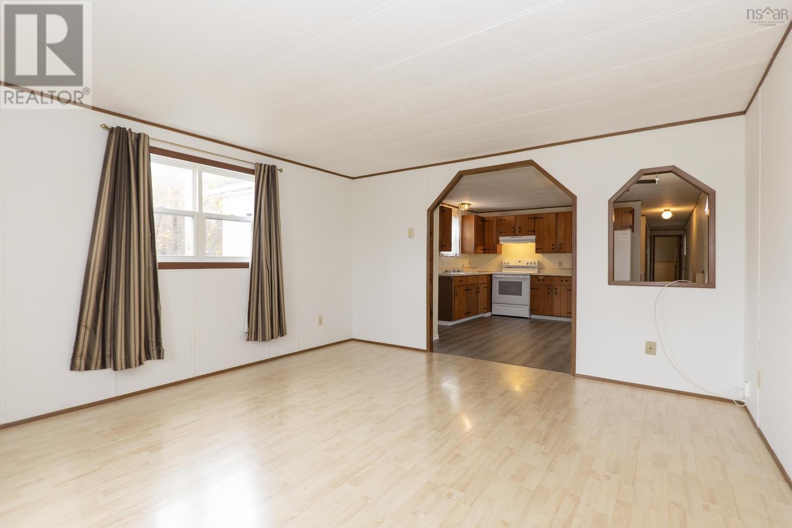 44 Anson Avenue, Amherst, Nova Scotia  B4H 4K7 - Photo 10 - 202526171