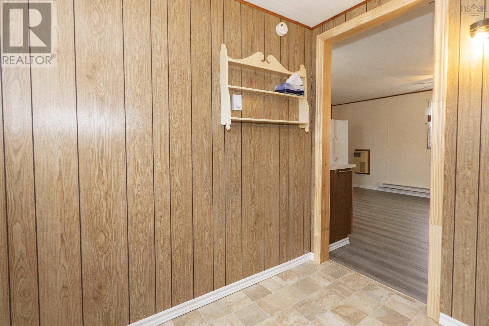 44 Anson Avenue, Amherst, Nova Scotia  B4H 4K7 - Photo 4 - 202526171