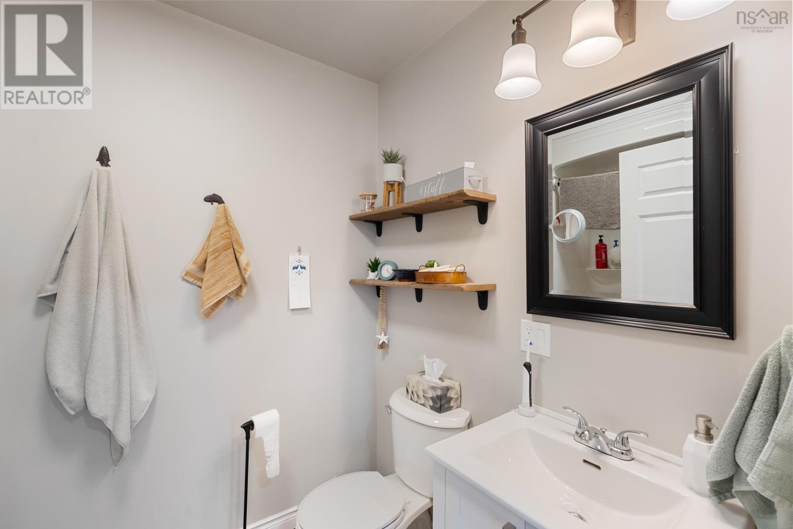 223-225 Forest Street, Yarmouth, Nova Scotia  B5A 5H4 - Photo 28 - 202526228