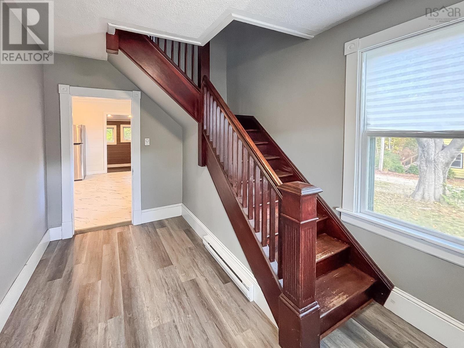 186 Dufferin Street, Bridgewater, Nova Scotia  B4V 2G7 - Photo 15 - 202526249