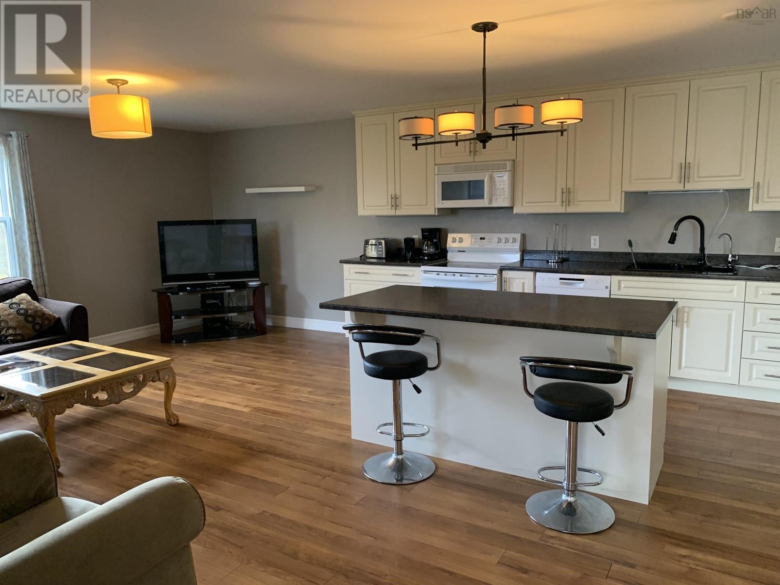 1423 Fall River Road, Fall River, Nova Scotia  B2T 1J1 - Photo 4 - 202526303