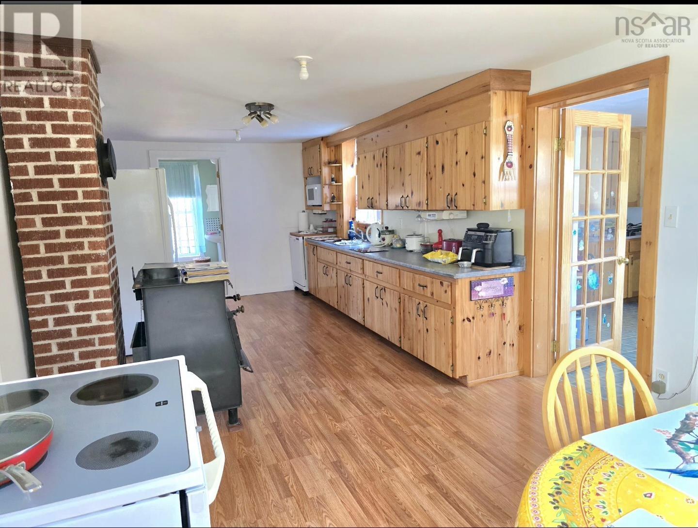 8921 221 Highway, Sheffield Mills, Nova Scotia  B0P 1H0 - Photo 12 - 202526305