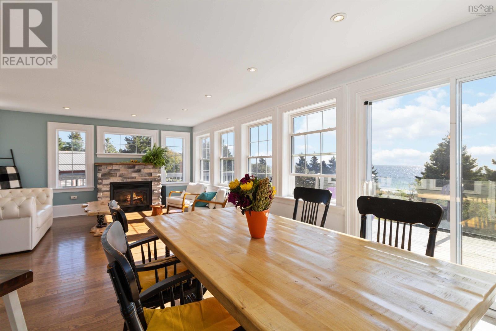 157 The Point Road, Blue Rocks, Nova Scotia  B0J 2C0 - Photo 19 - 202526323