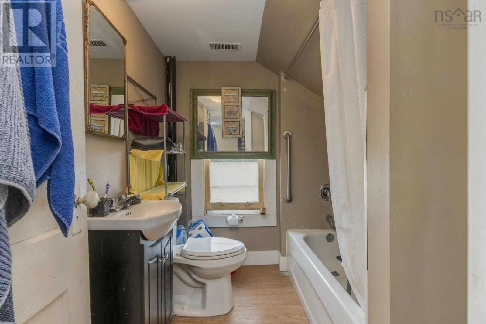 77 Gaston Road, Dartmouth, Nova Scotia  B2Y 3W8 - Photo 28 - 202526342