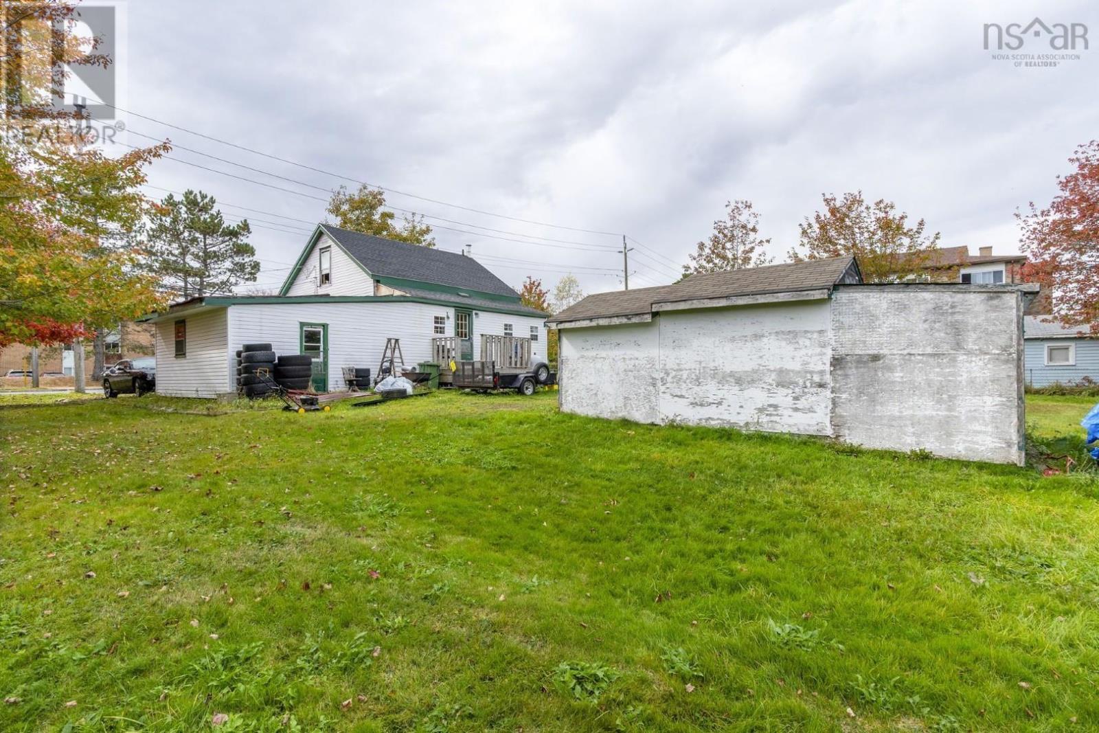 77 Gaston Road, Dartmouth, Nova Scotia  B2Y 3W8 - Photo 34 - 202526342