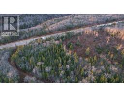 Acreage Highway No 105, glendale, Nova Scotia