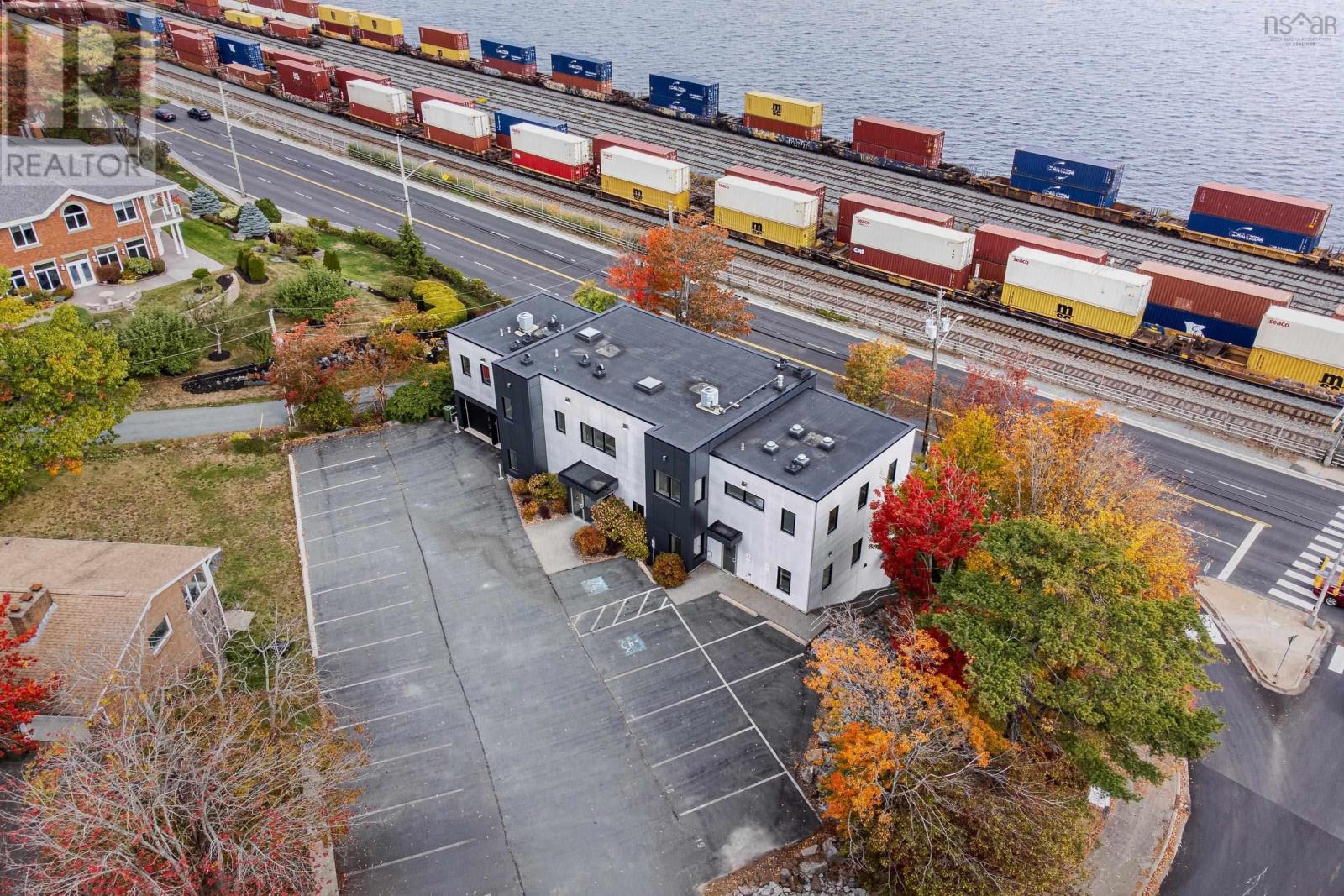 7 Bayview Road, Halifax, Nova Scotia  B3M 1N8 - Photo 2 - 202526369