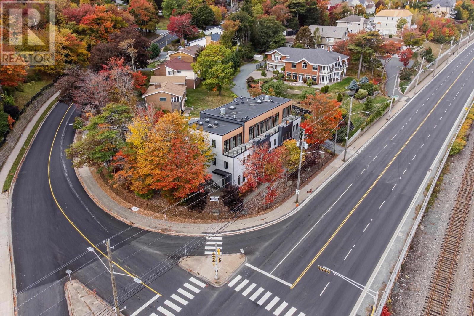 7 Bayview Road, Halifax, Nova Scotia  B3M 1N8 - Photo 3 - 202526369