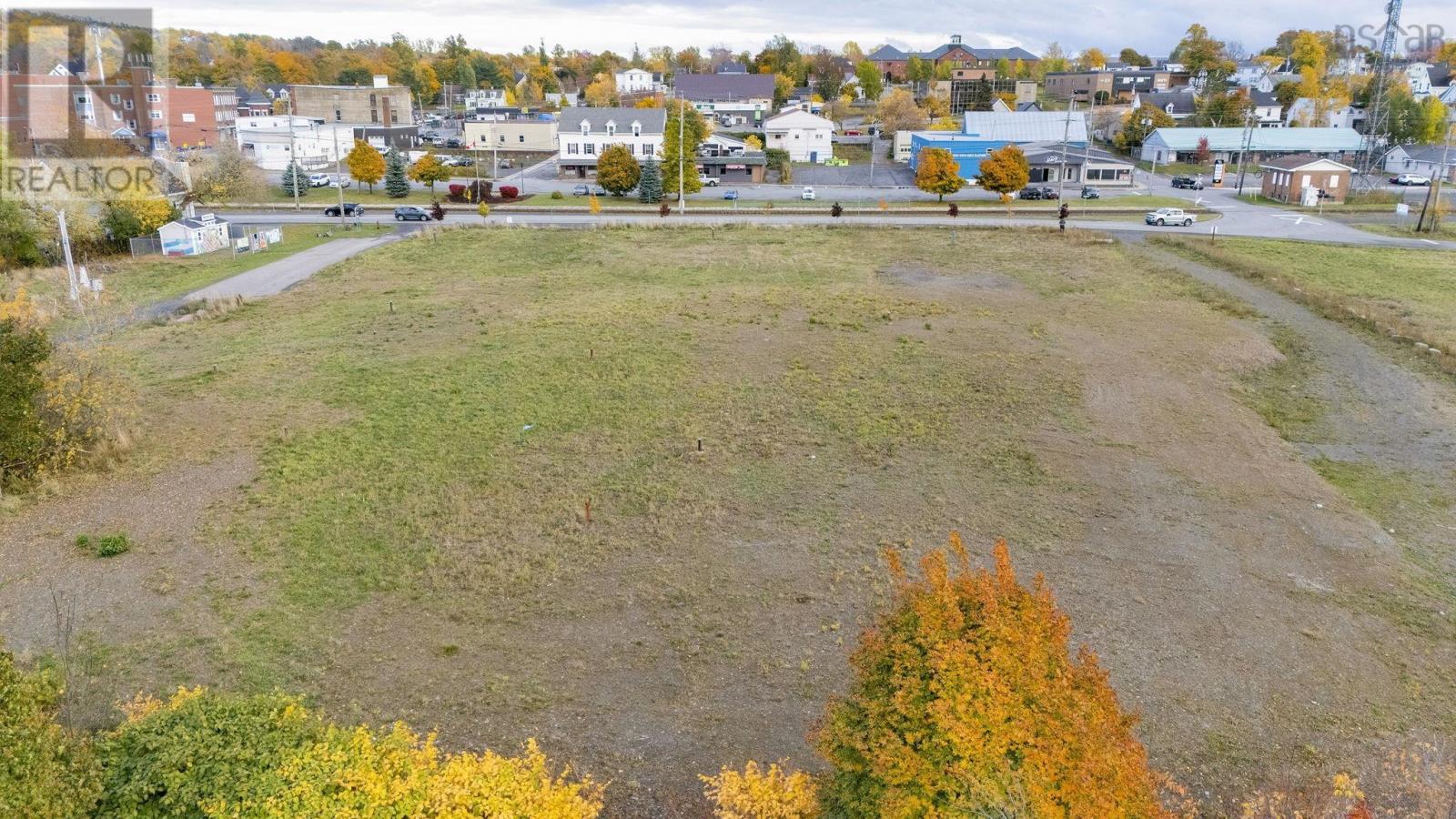 291 Glasgow Street, New Glasgow, Nova Scotia  B2H 2P7 - Photo 3 - 202526378