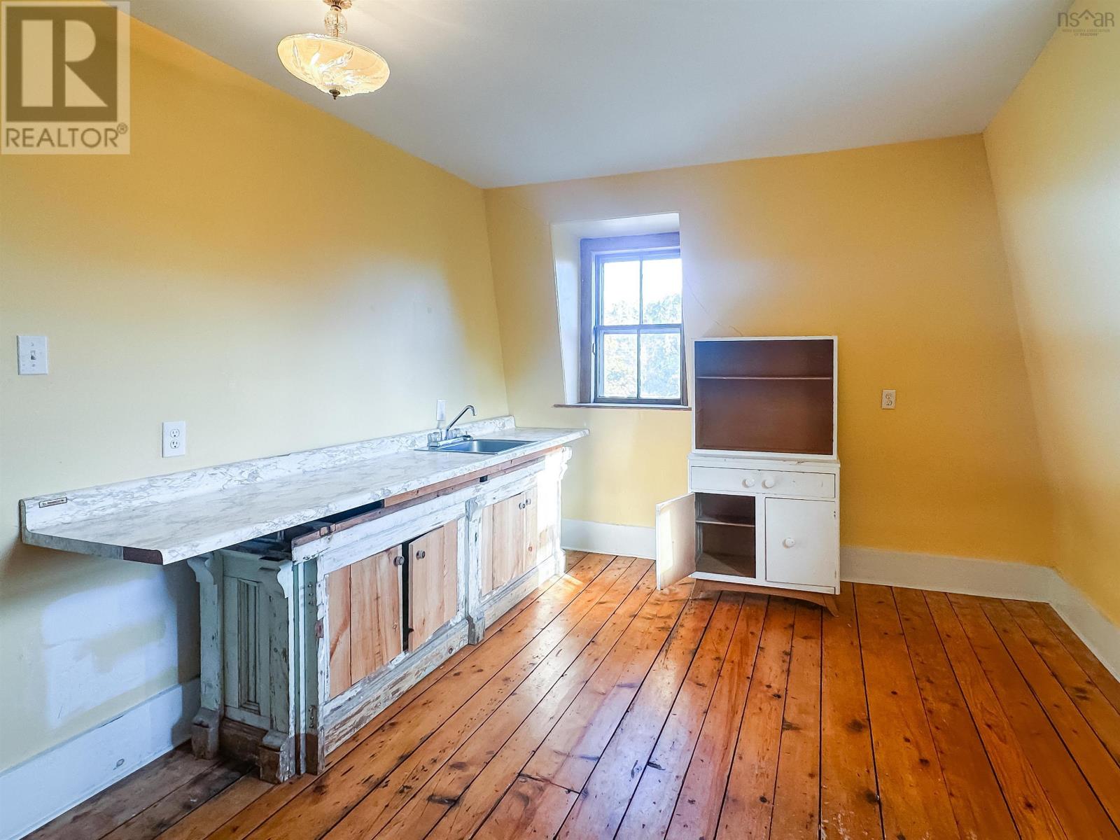 525 Main Street, Kentville, Nova Scotia  B4N 1L4 - Photo 40 - 202526404