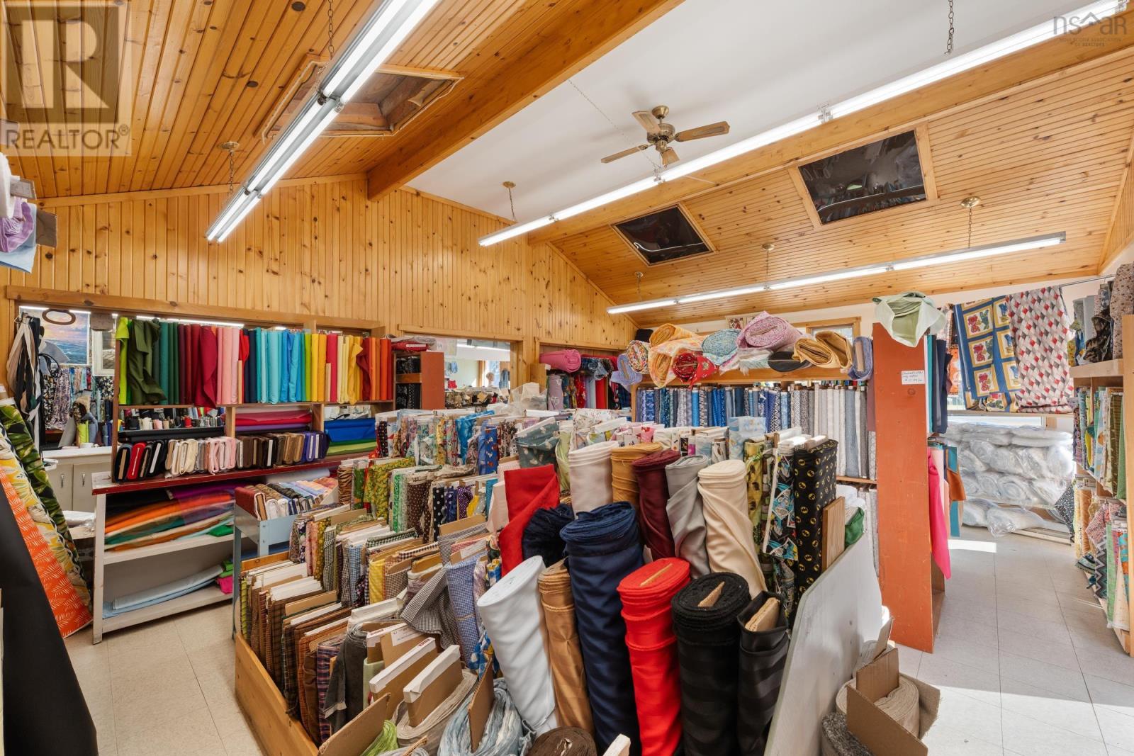 610 Main Street, Yarmouth, Nova Scotia  B5A 1J9 - Photo 4 - 202526416