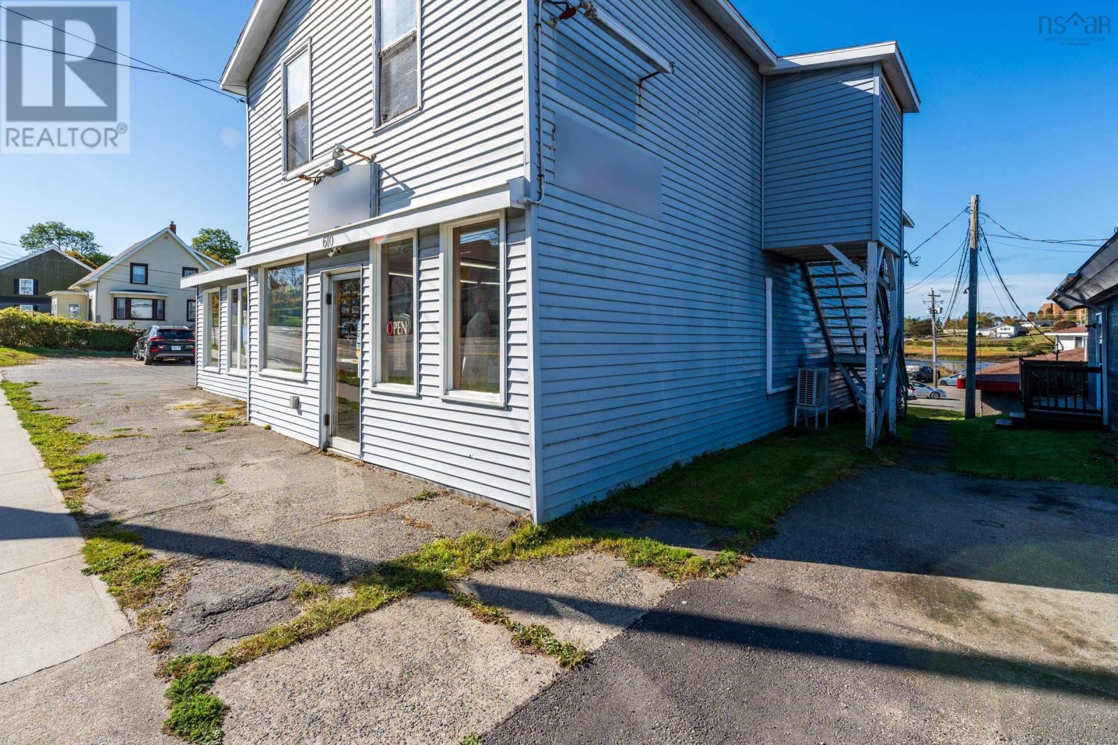 610 Main Street, Yarmouth, Nova Scotia  B5A 1J9 - Photo 25 - 202526418