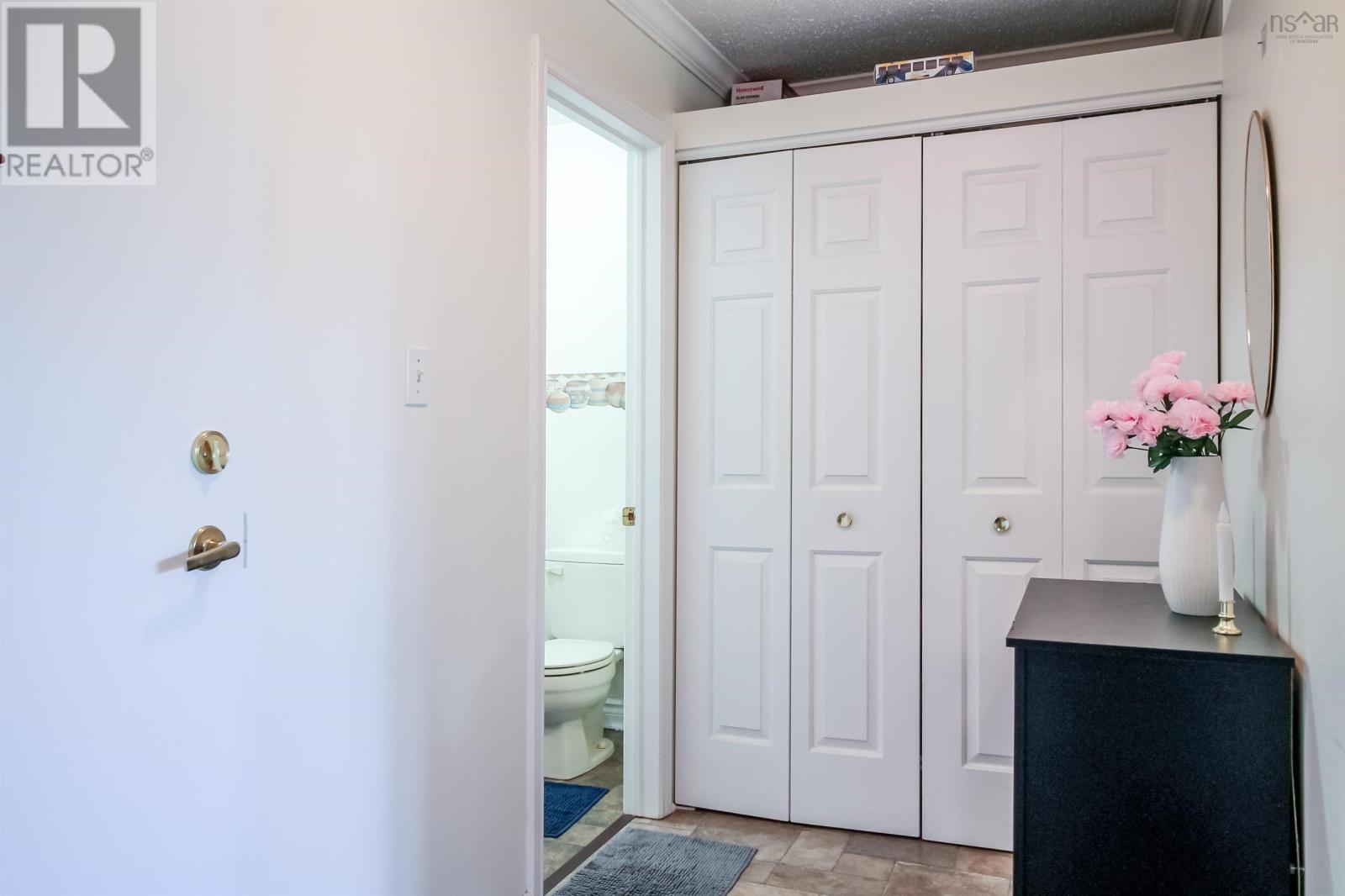 410 64 Cumberland Drive, Cole Harbour, Nova Scotia  B2V 2C7 - Photo 12 - 202526462