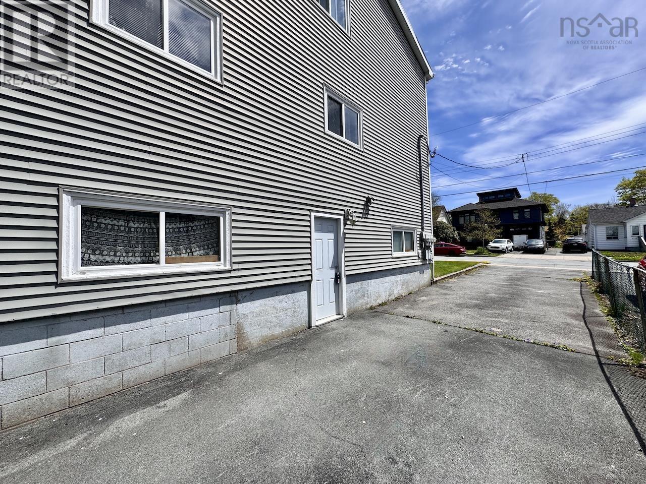 6551 & 6553 London Street, Halifax Peninsula, Nova Scotia  B3L 1X7 - Photo 7 - 202526480