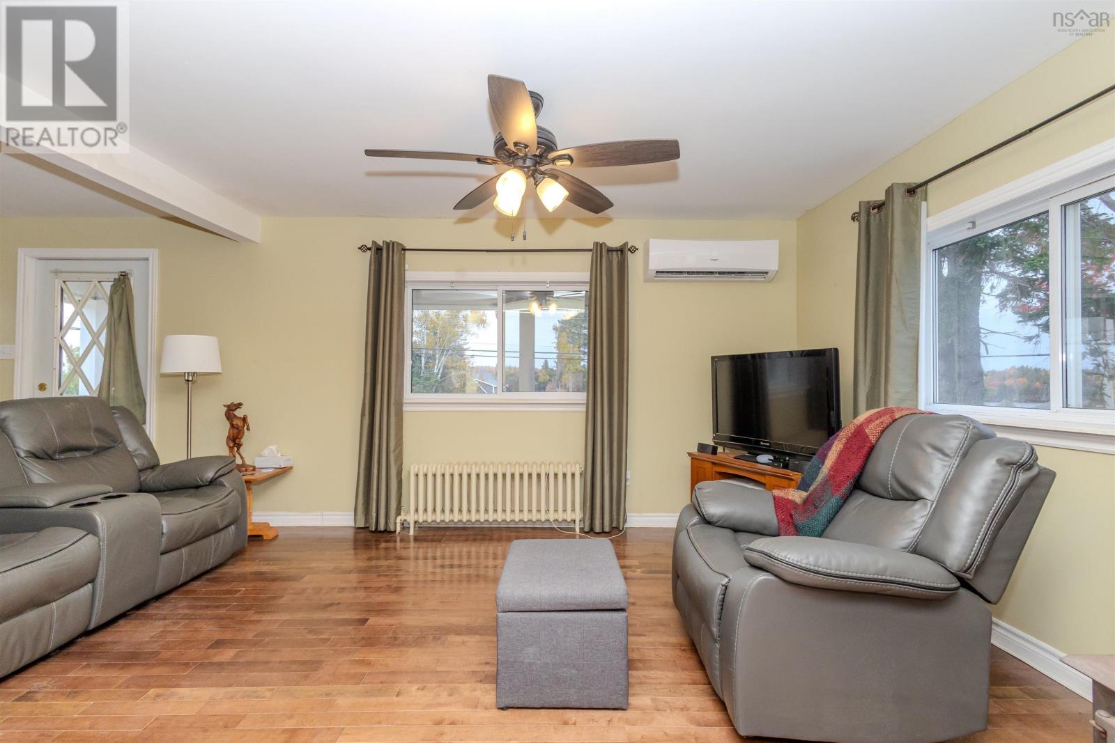 328 Brickyard Road, Cape Breton, Nova Scotia  B1K 2R7 - Photo 22 - 202526487