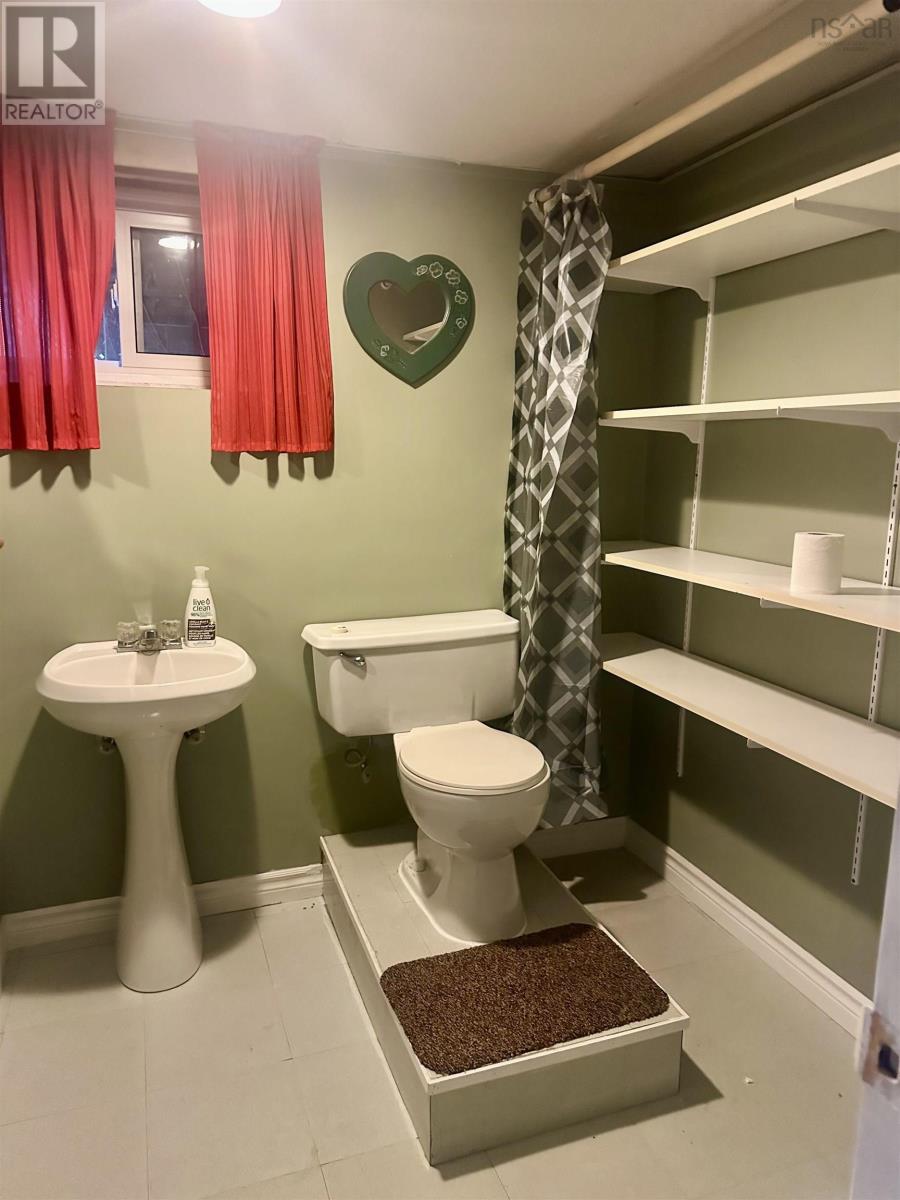 104 Macdonald Street, Port Hawkesbury, Nova Scotia  B9A 3E1 - Photo 35 - 202526496