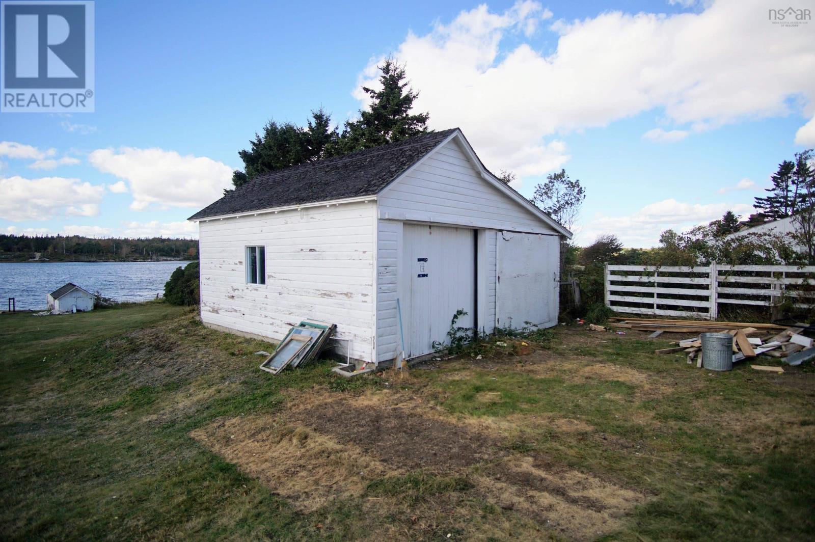 41 Howe Street, Lockeport, Nova Scotia  B0T 1L0 - Photo 18 - 202526582