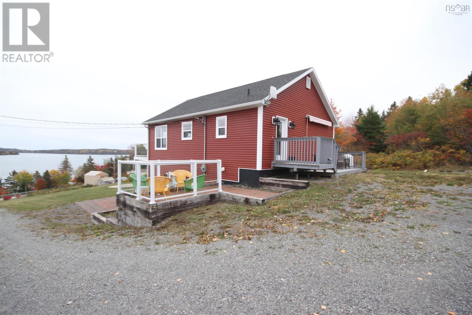 10471 Highway 16, Guysborough, Nova Scotia  B0H 1N0 - Photo 3 - 202526598