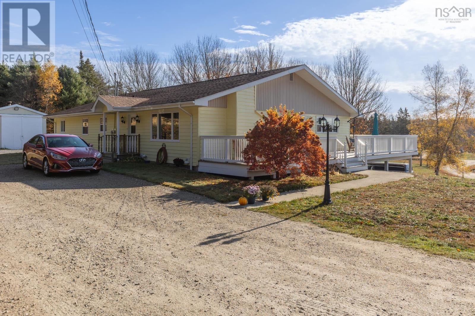 2977 Highway 340, Pleasant Valley, Nova Scotia  B5A 5P1 - Photo 2 - 202526649