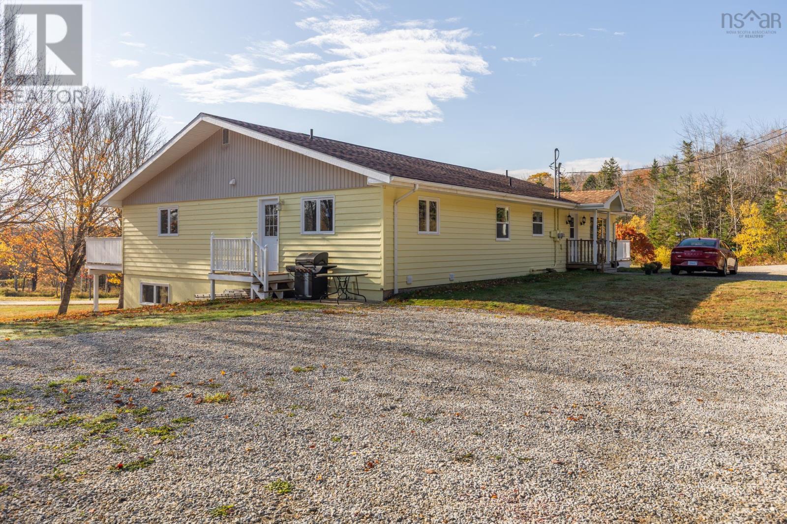 2977 Highway 340, Pleasant Valley, Nova Scotia  B5A 5P1 - Photo 4 - 202526649