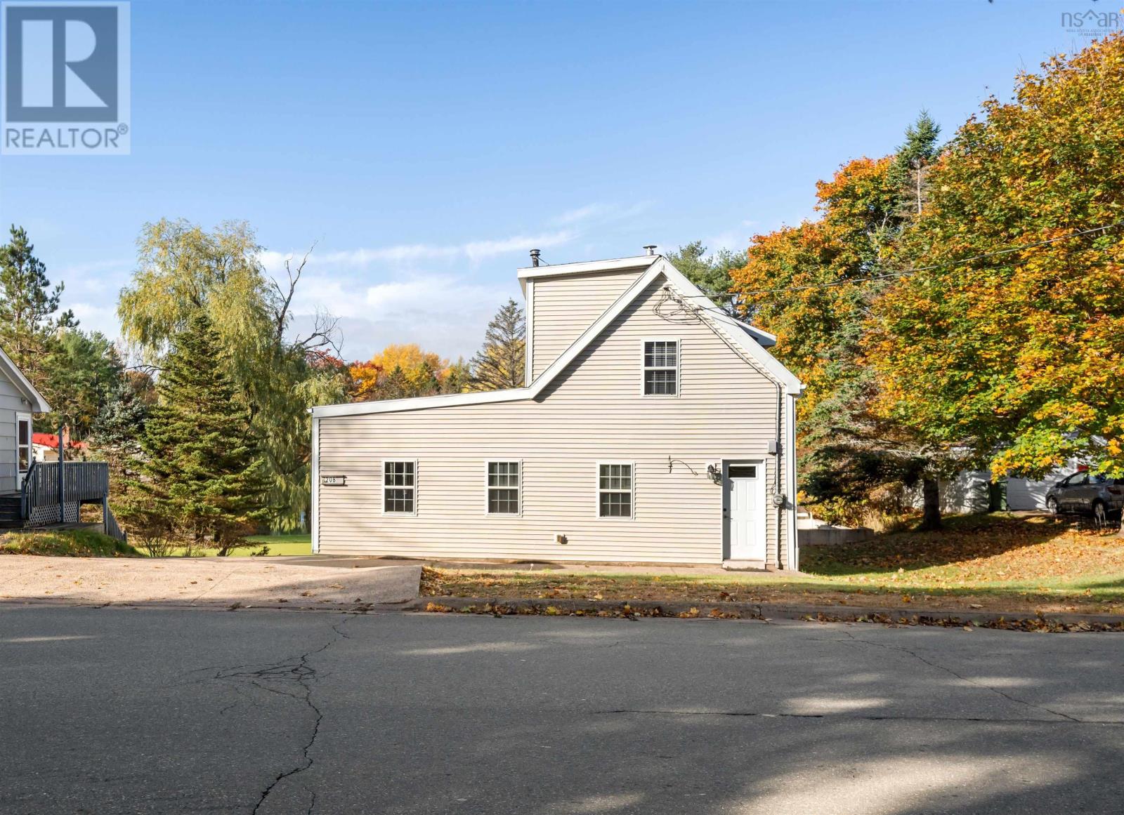208 PLEASANT Street, truro, Nova Scotia
