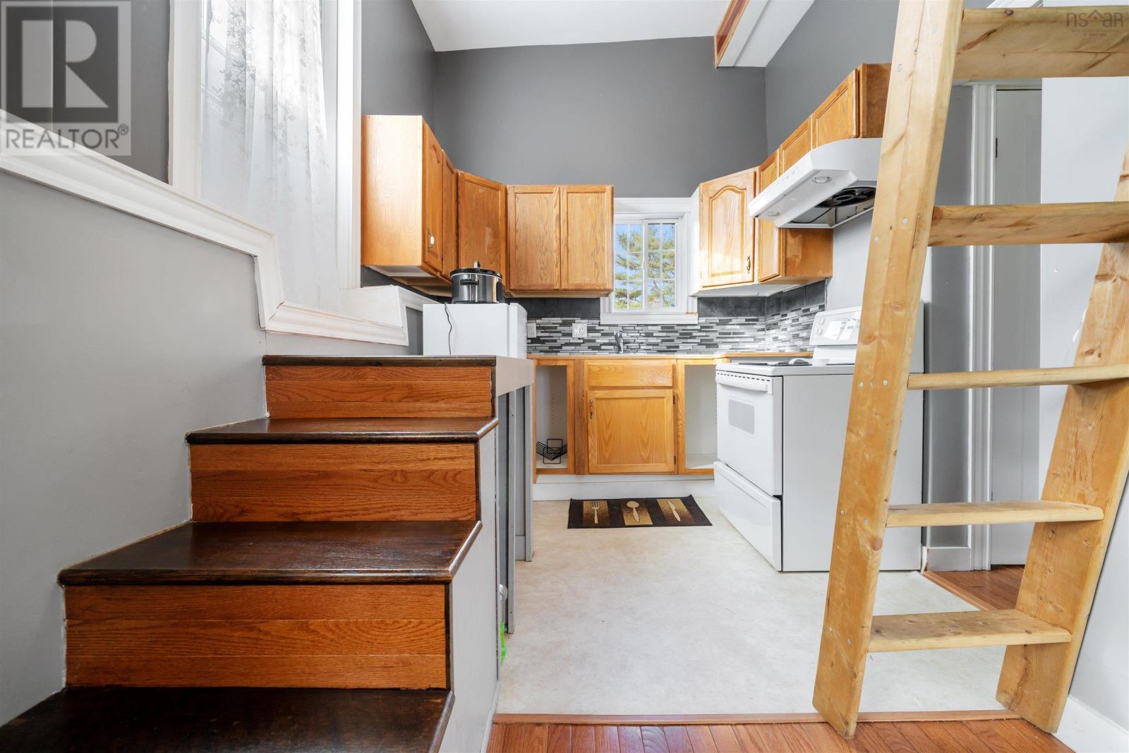 208 Pleasant Street, Truro, Nova Scotia  B2N 3S8 - Photo 30 - 202526659