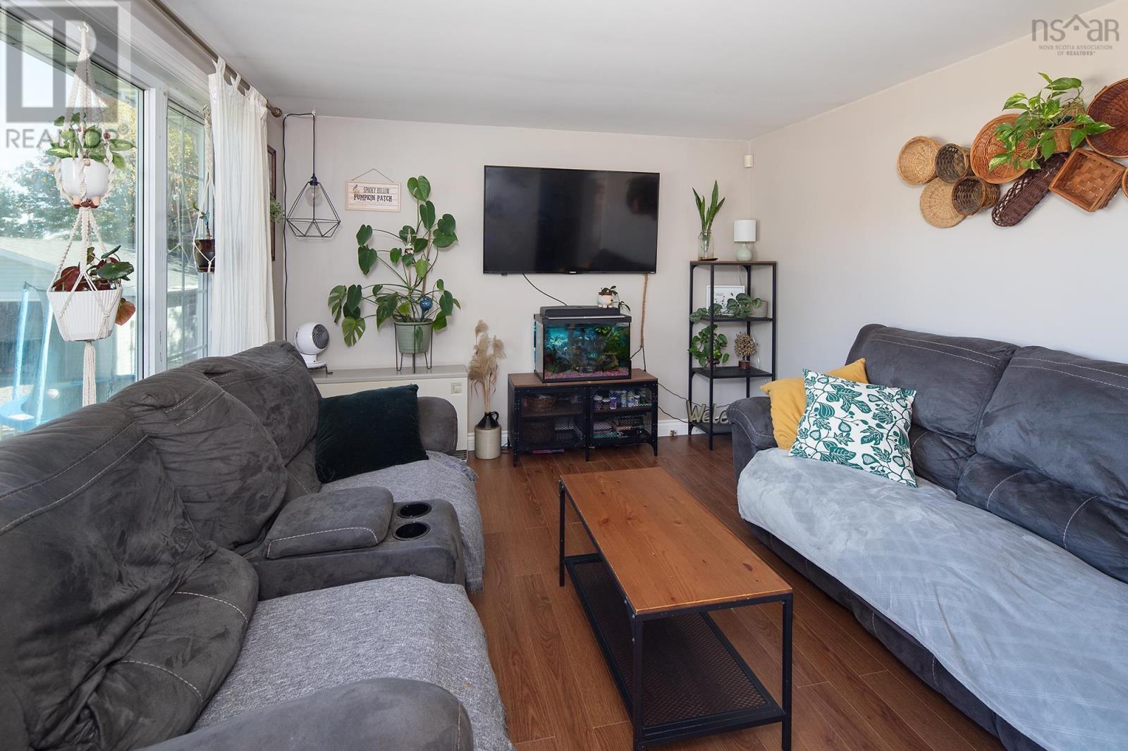 1114 Pockwock Road, Hammonds Plains, Nova Scotia  B4B 1P2 - Photo 12 - 202526713