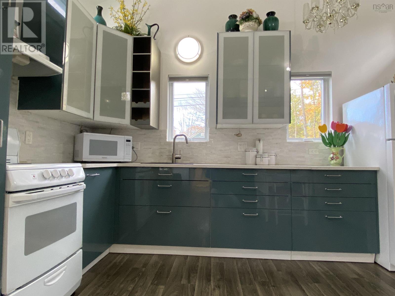 52 Wolfe Street, Liverpool, Nova Scotia  B0T 1K0 - Photo 5 - 202526724