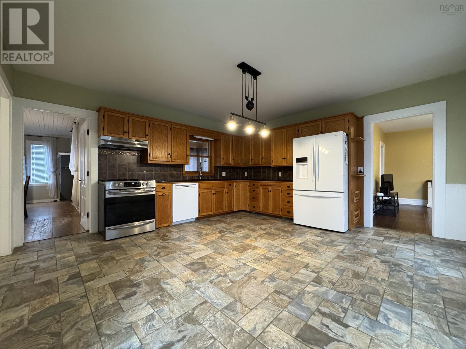 8793 Highway 1, Meteghan River, Nova Scotia  B0W 2K0 - Photo 5 - 202526732