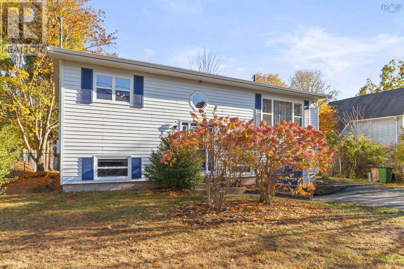 30 Wardour Street, Bedford, Nova Scotia  B4A 2H9 - Photo 3 - 202526746