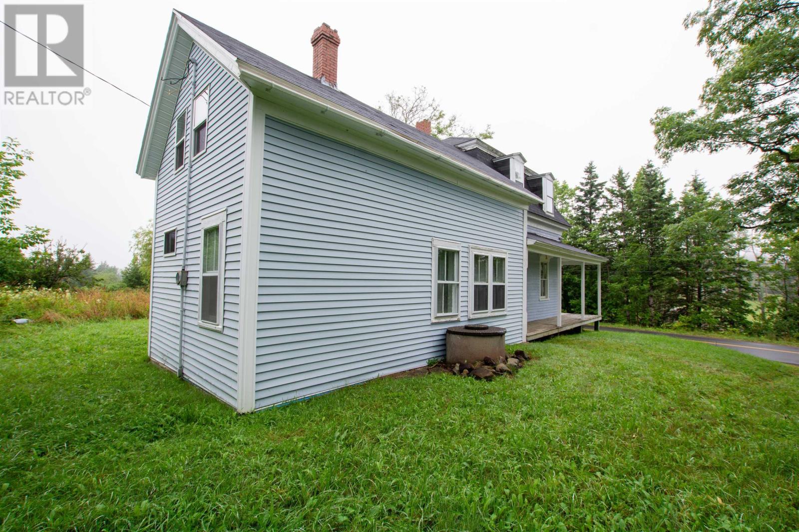 846 Placide Comeau Road, Meteghan Station, Nova Scotia  B0W 2L0 - Photo 3 - 202526751