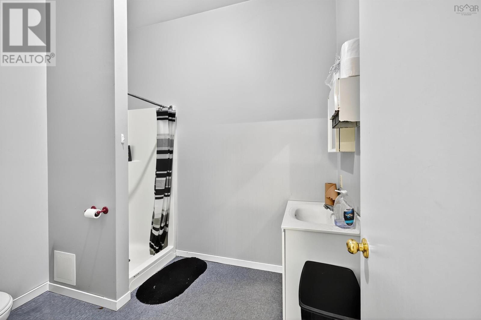 548 Keltic Drive, Sydney, Nova Scotia  B1L 1B8 - Photo 38 - 202526781