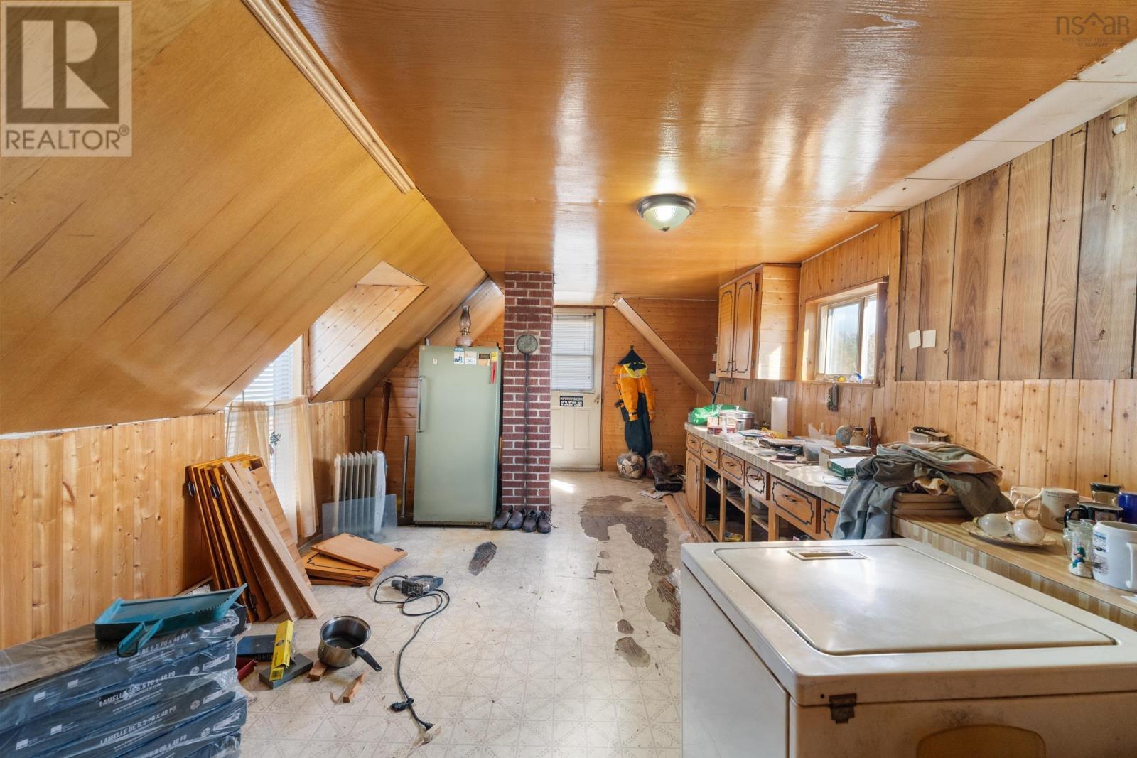 16 Commercial Street, Yarmouth, Nova Scotia  B5A 3R6 - Photo 27 - 202526789