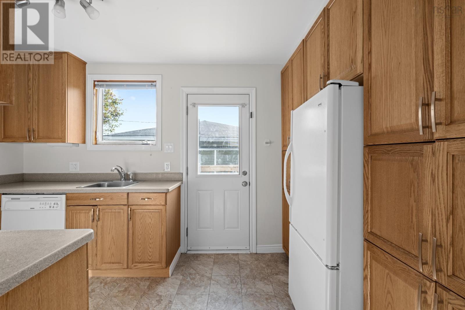 97 Amaranth Crescent, Halifax, Nova Scotia  B2W 4C1 - Photo 14 - 202526829