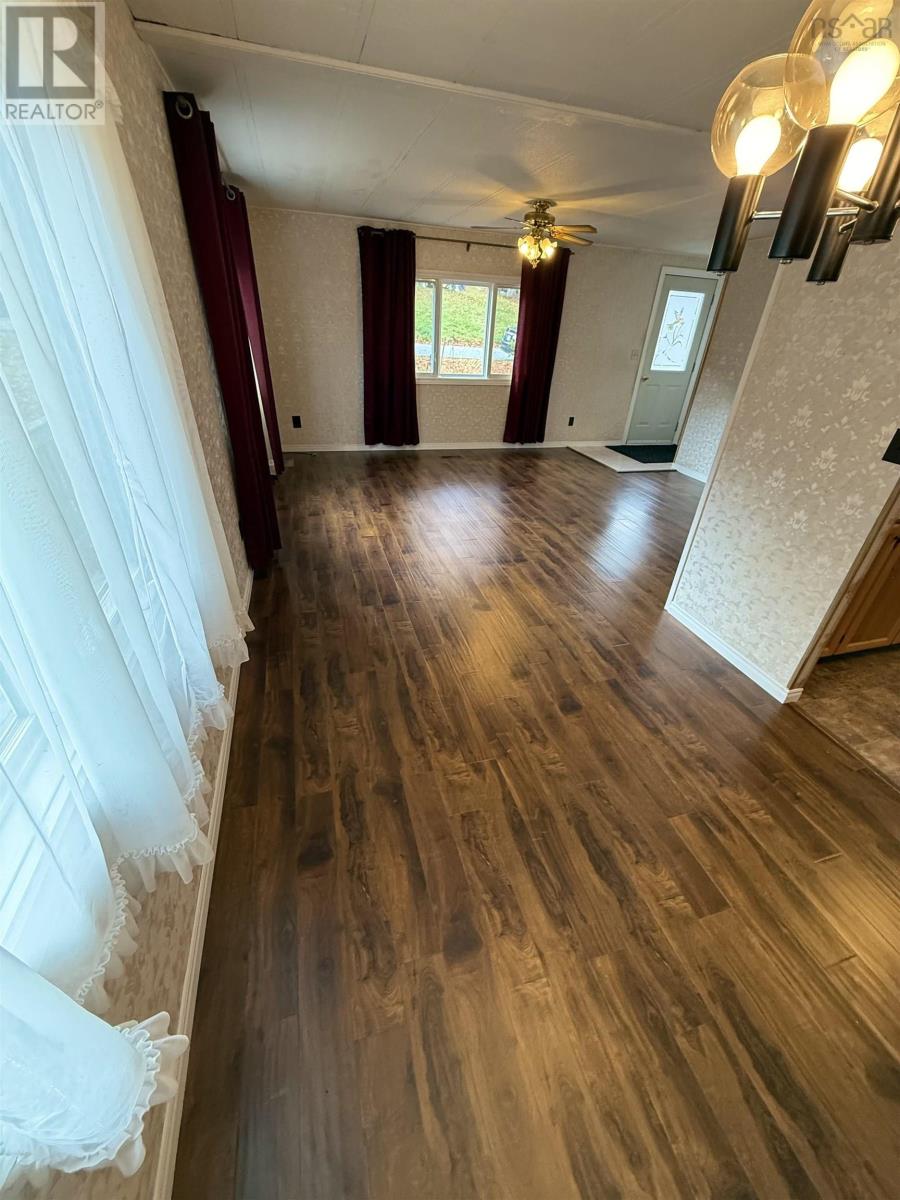 51 Micmac Avenue, Bridgewater, Nova Scotia  B4V 1M3 - Photo 12 - 202526958