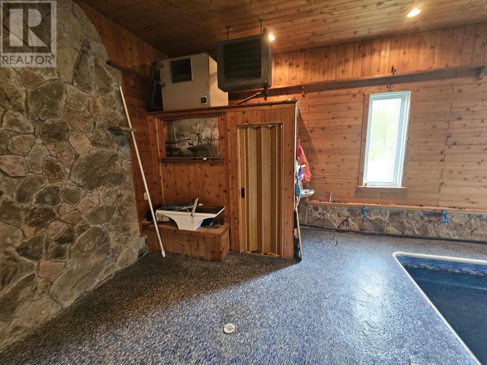 16 Rogers Avenue, Amherst, Nova Scotia  B4H 2J7 - Photo 44 - 202526968