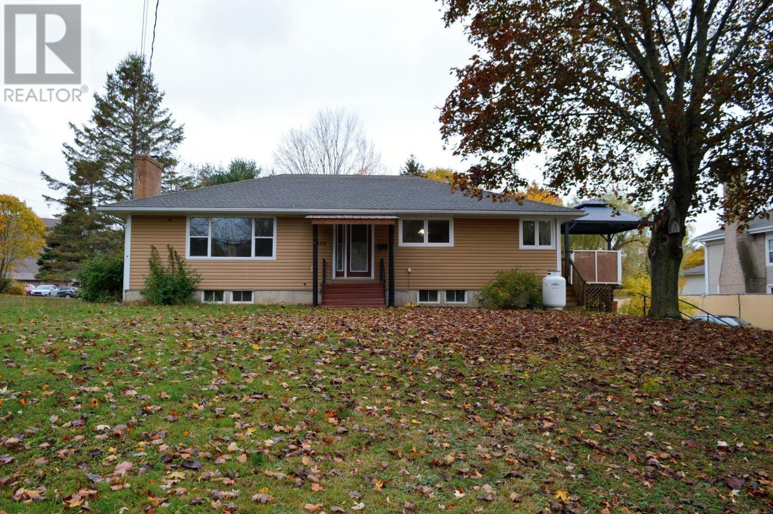 128 Oakdene Avenue, kentville, Nova Scotia