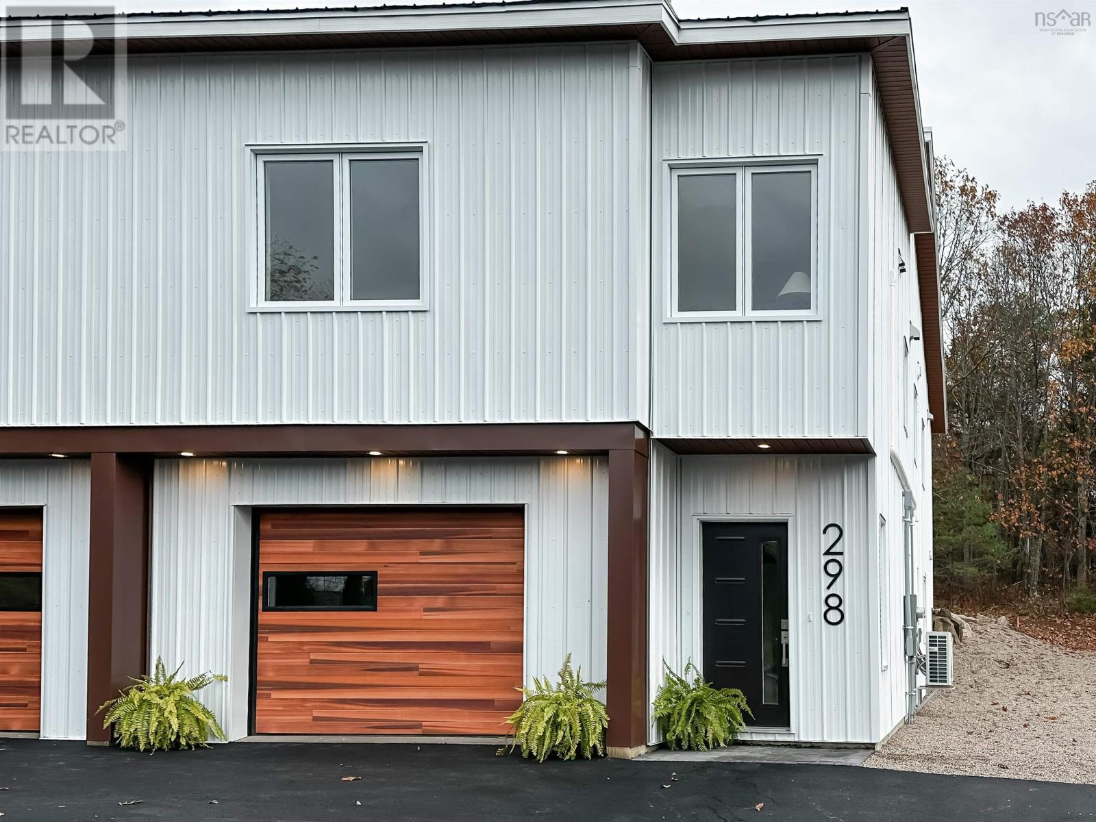 298 Lamont Road, North Kentville, Nova Scotia  B4N 3A7 - Photo 2 - 202527000