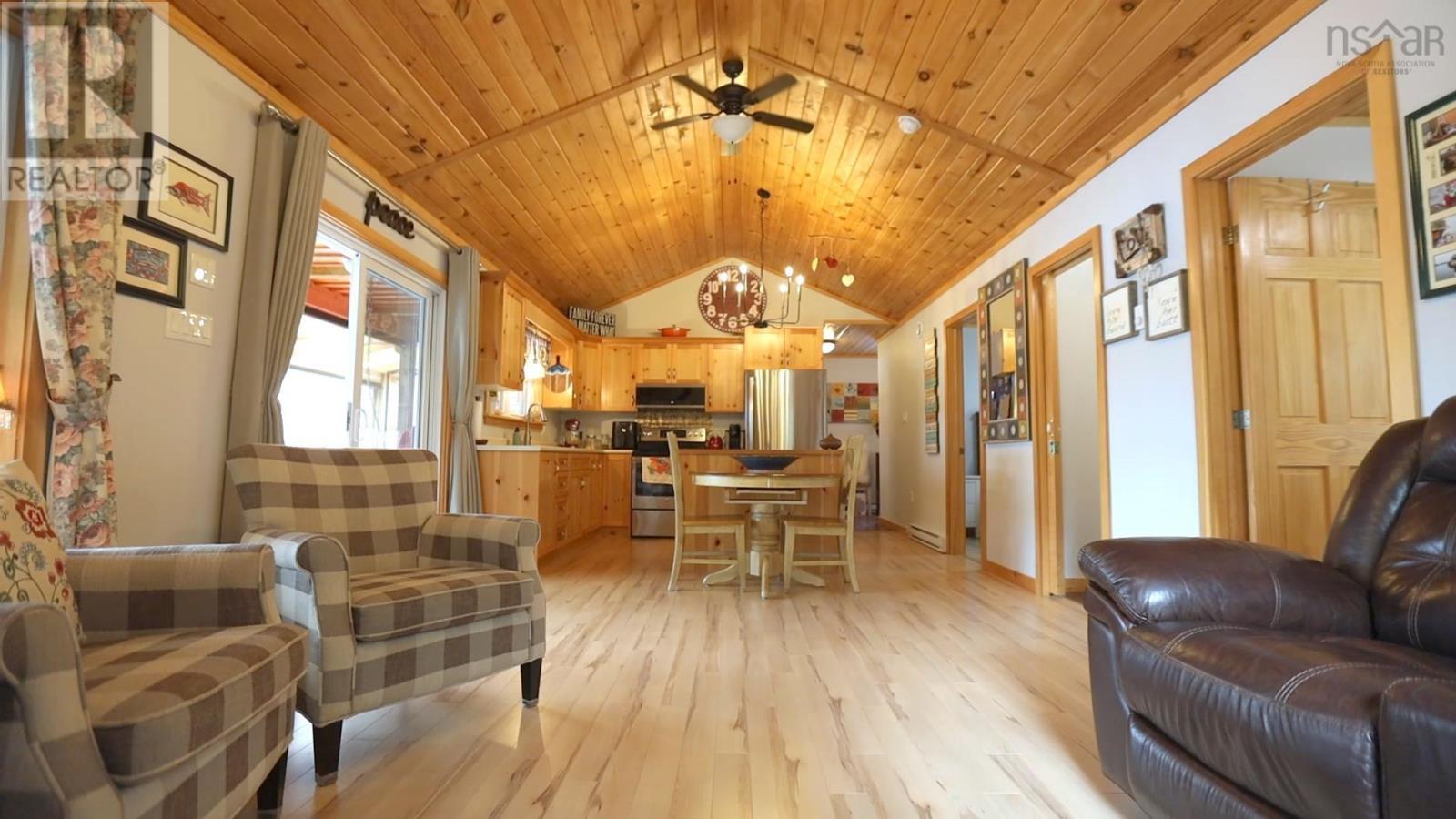 1749 Mcleans Lake Road, Port L'hebert, Nova Scotia  B0T 1V0 - Photo 16 - 202527036