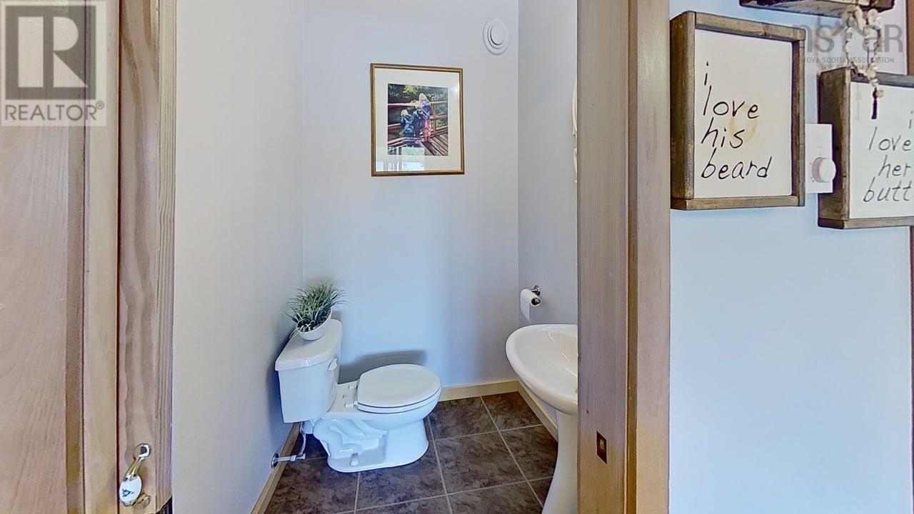 1749 Mcleans Lake Road, Port L'hebert, Nova Scotia  B0T 1V0 - Photo 20 - 202527037
