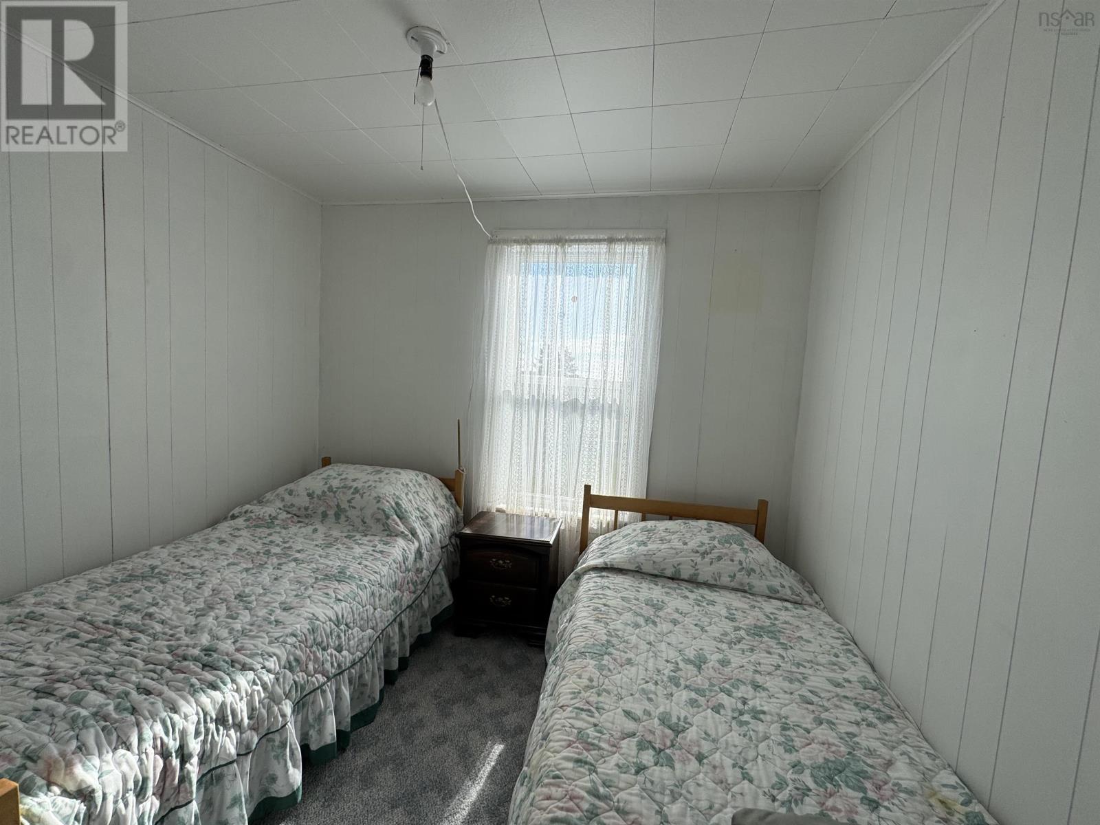 37 Kent Street, Louisbourg, Nova Scotia  B1C 1G2 - Photo 13 - 202527052
