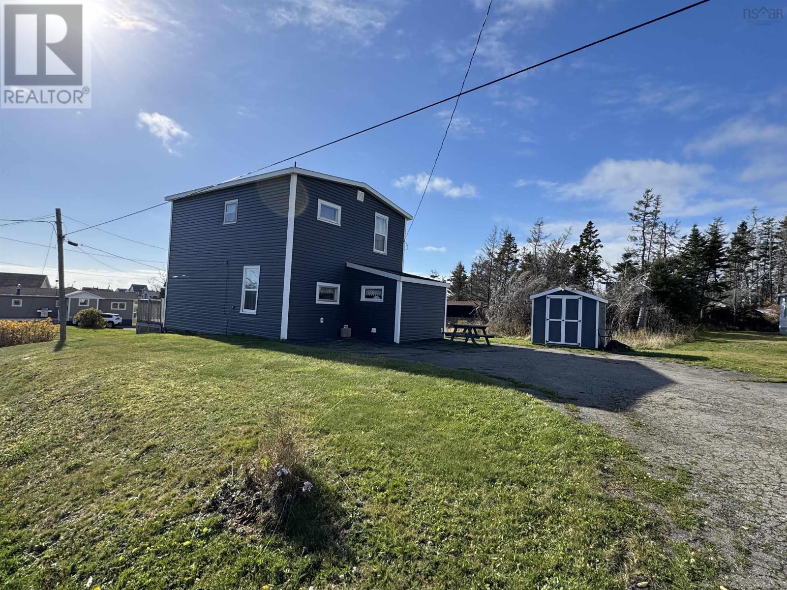 37 Kent Street, Louisbourg, Nova Scotia  B1C 1G2 - Photo 15 - 202527052