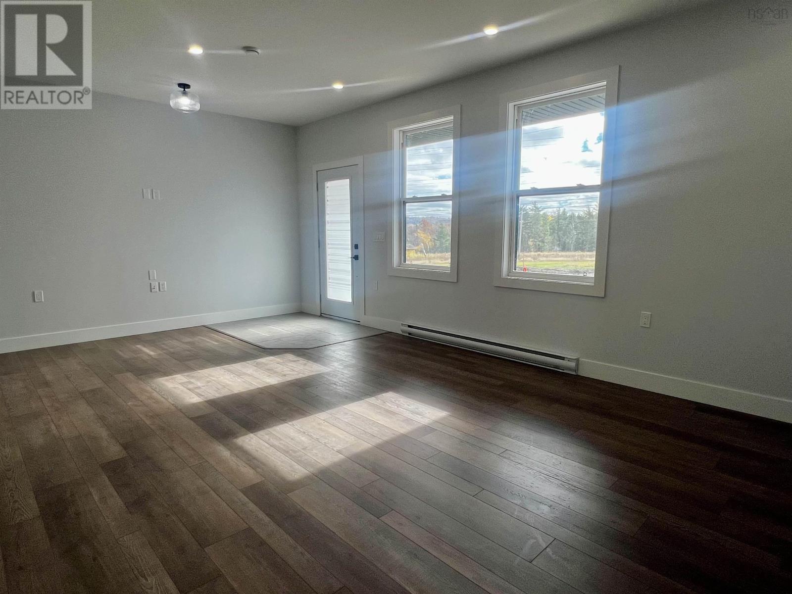 34 Centennial Drive, Abercrombie, Nova Scotia  B2H 5C4 - Photo 10 - 202527059