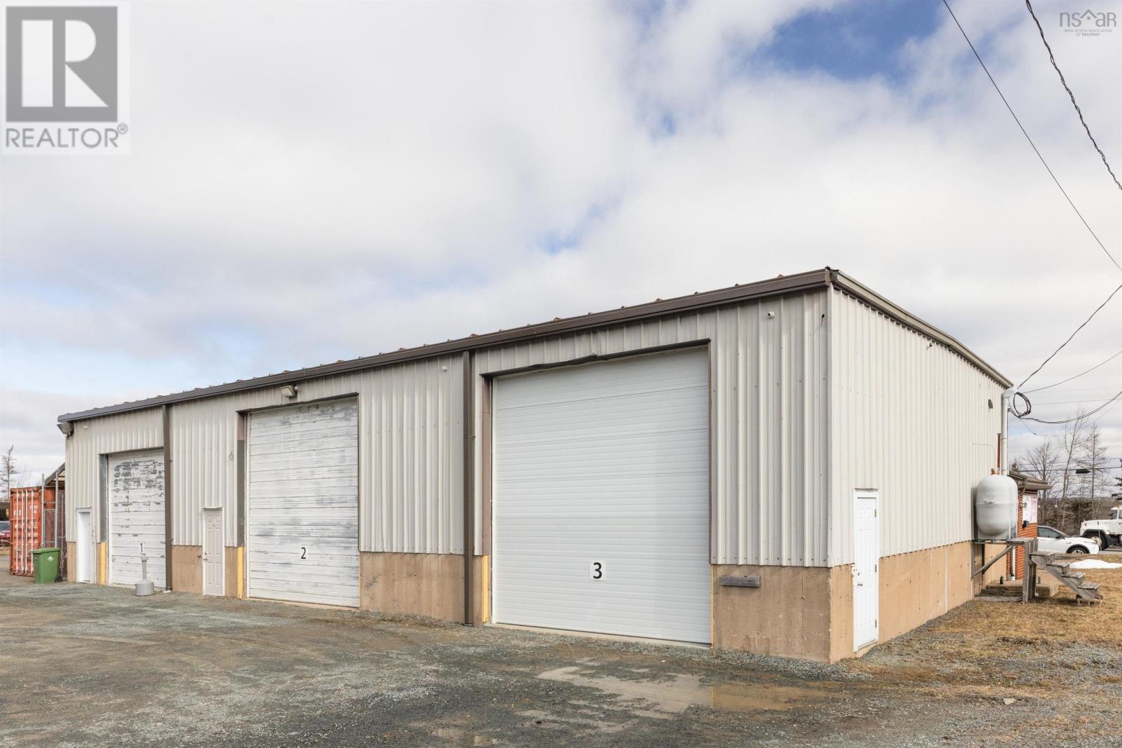 22 Topsail Court, Bedford, Nova Scotia  B3B 1K5 - Photo 3 - 202527075