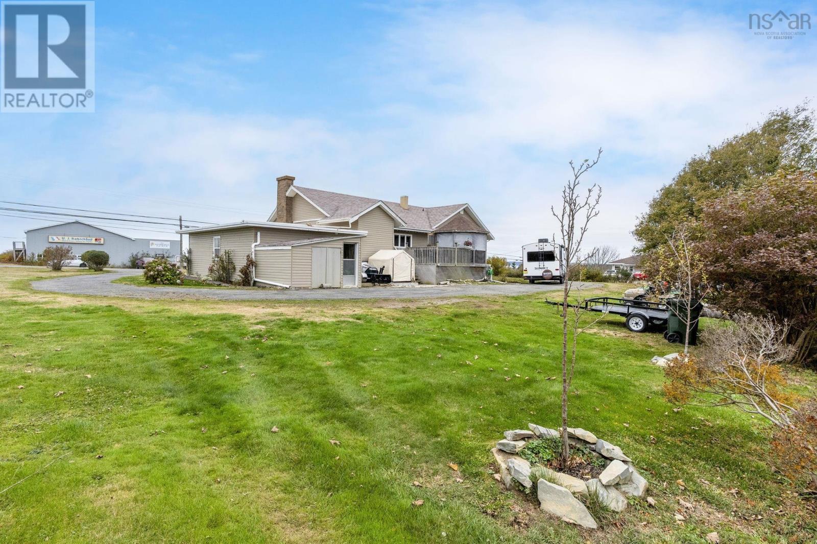 1358 Hwy 1, Church Point, Nova Scotia  B0W 1M0 - Photo 38 - 202527077